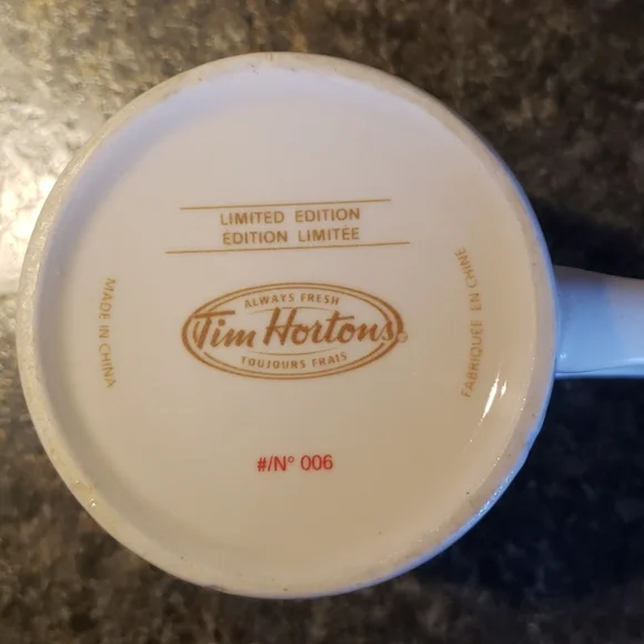 Tim Horton's - Picture 5 of 5